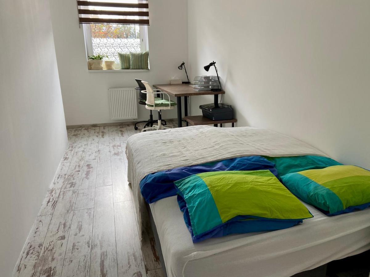 Residence Park Lovely Apartman With Private Parking Kysucke Nove Mesto Exteriör bild