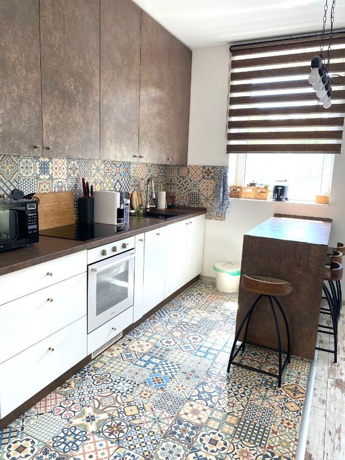 Residence Park Lovely Apartman With Private Parking Kysucke Nove Mesto Exteriör bild