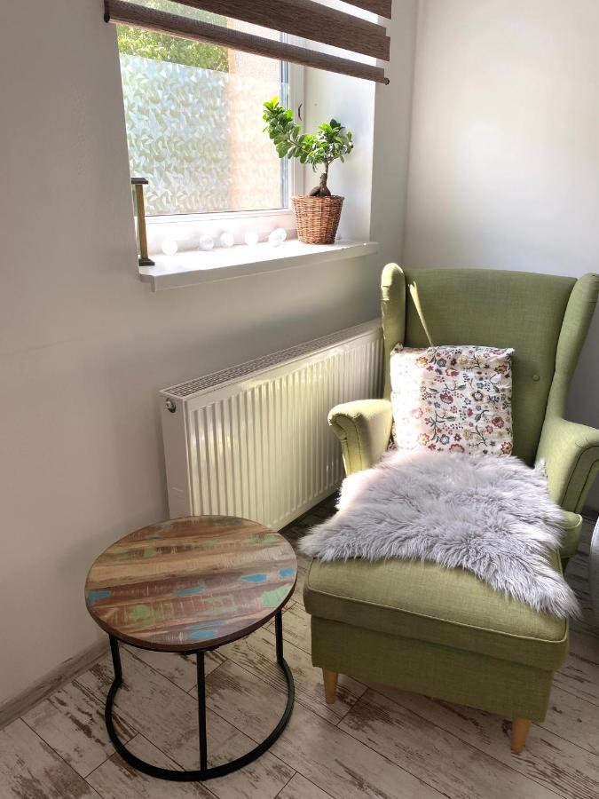 Residence Park Lovely Apartman With Private Parking Kysucke Nove Mesto Exteriör bild
